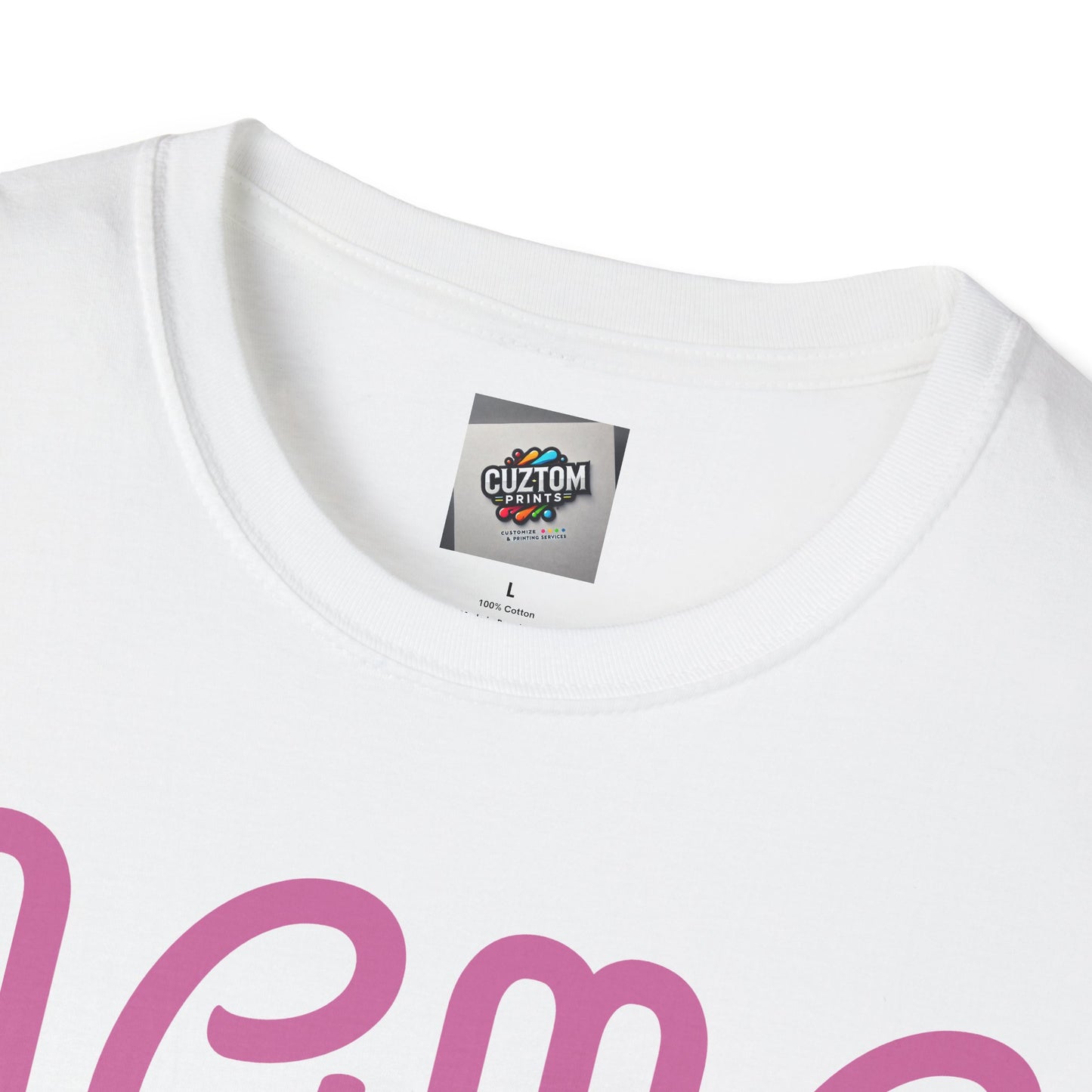 Copy of Mama Unisex Softstyle T-Shirt - Cute and Comfortable Gift for Moms
